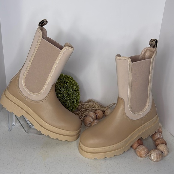 SCOTCH & SODA Made In Portugal Leather High Top Chelsea Boots Light sand 41/8.5 - Picture 2 of 12